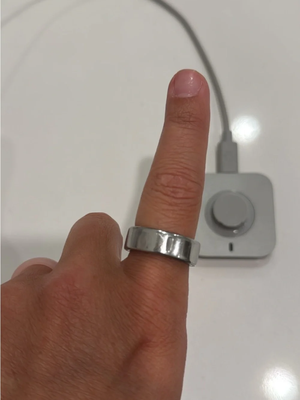 Oura Ring 4 – Silver – Size 10 + Original Charger